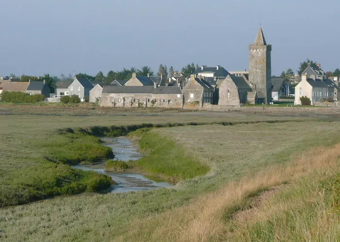 In Normandy Near Portbail بيت للعطل Canville-la-Rocque